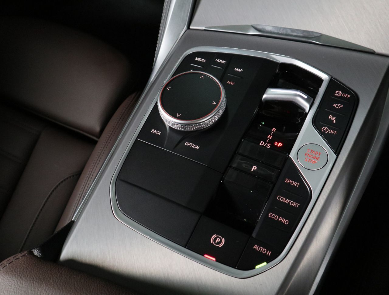 G** M***i x***** C**** *** B** 3.*i RHD