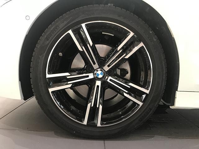 320d xDrive Berline RHD