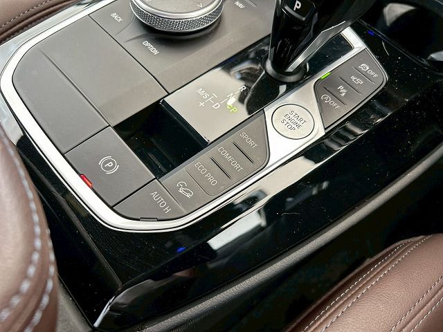 G01 X3 xDrive20d RHD ZA LCI