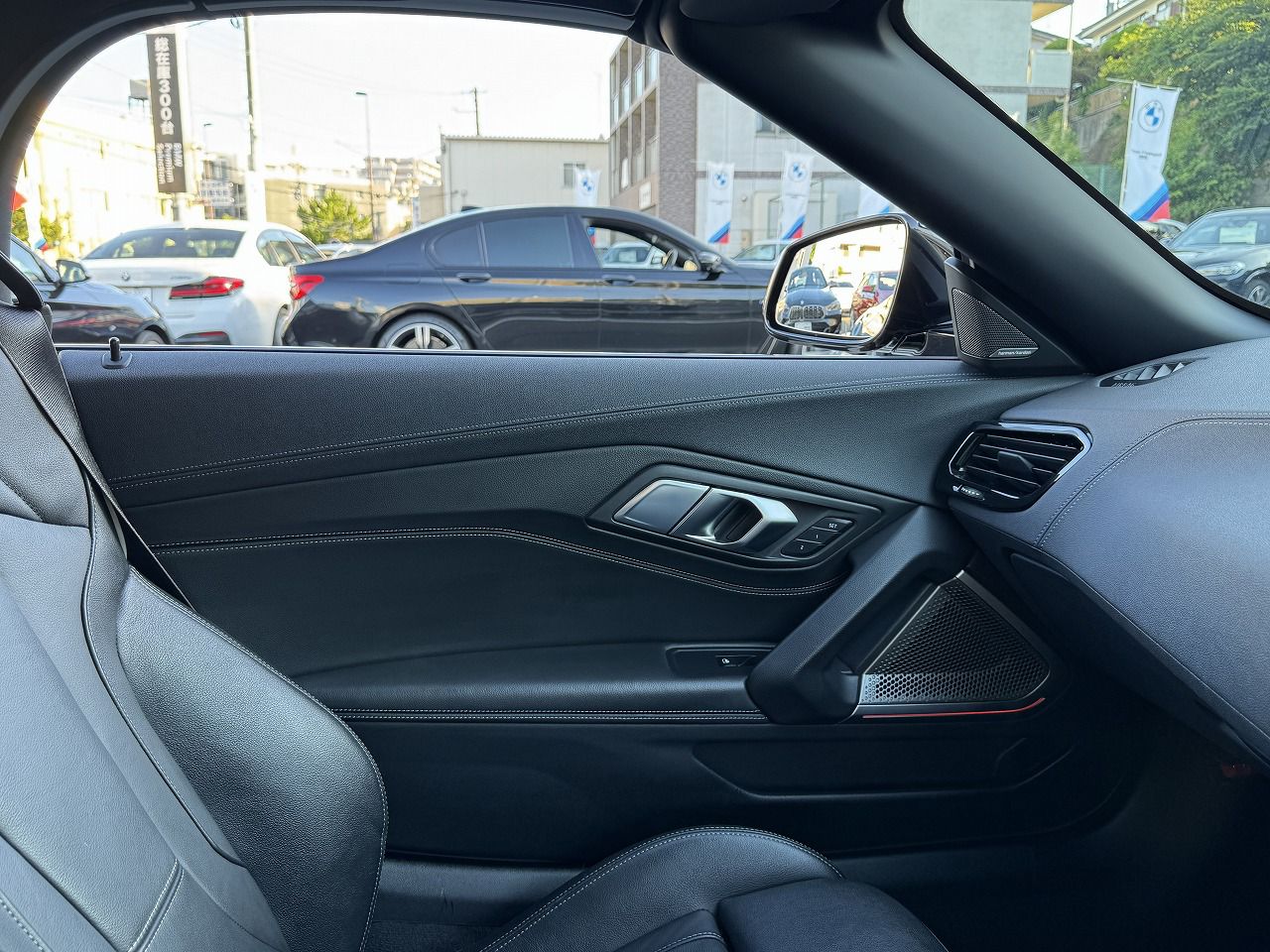 G29 Z4 M40i RHD
