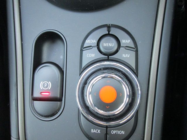 MINI CROSSOVER COOPER D