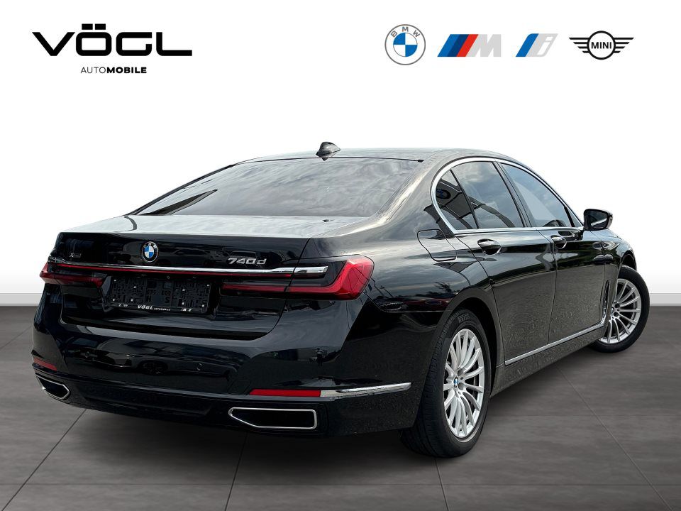 BMW 740