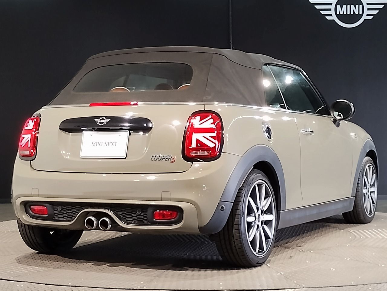 F57 MINI Cooper S Convertible LCI