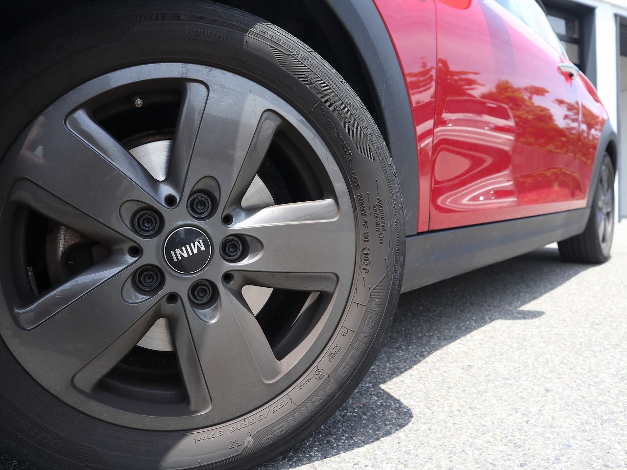 MINI Cooper F56 RHD