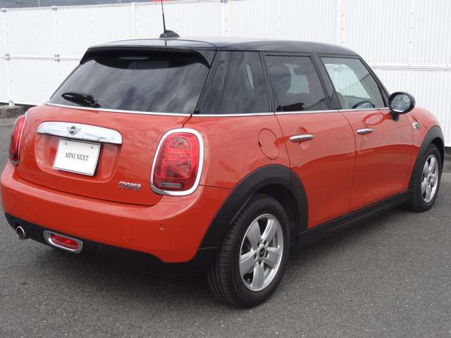 F55 MINI Cooper 5-Door Hatch LCI