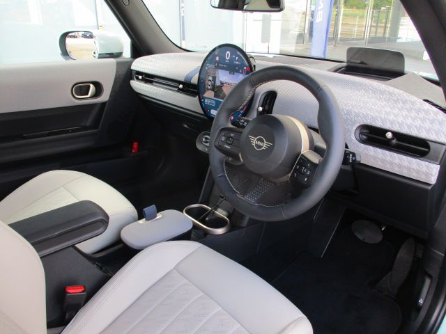 F66 MINI Cooper S 3Dr