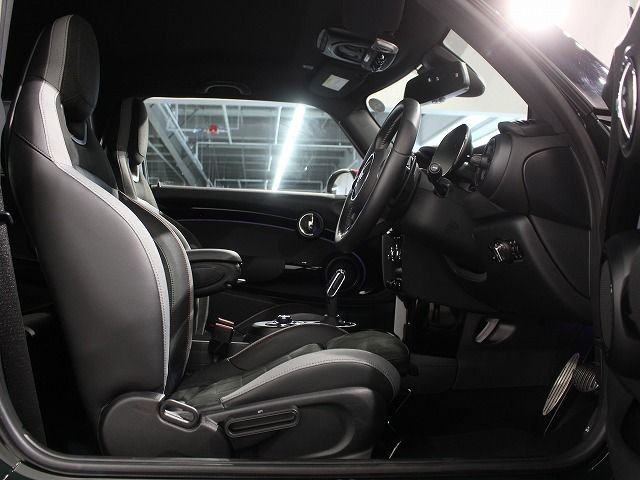 MINI JCW 3 Dr