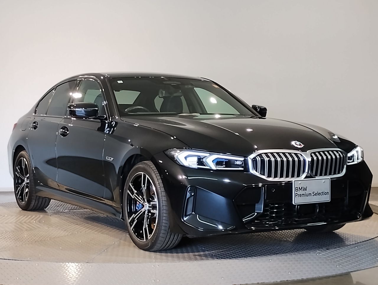 G20 330e Saloon LCI RHD MX