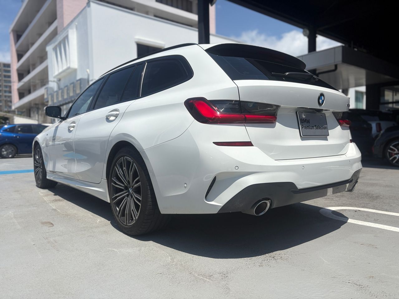 G21 320i RHD