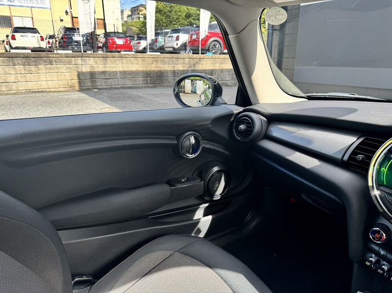 F56 MINI Cooper 3-Door Hatch LCI