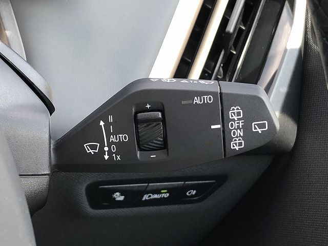 i20 iX xDrive40