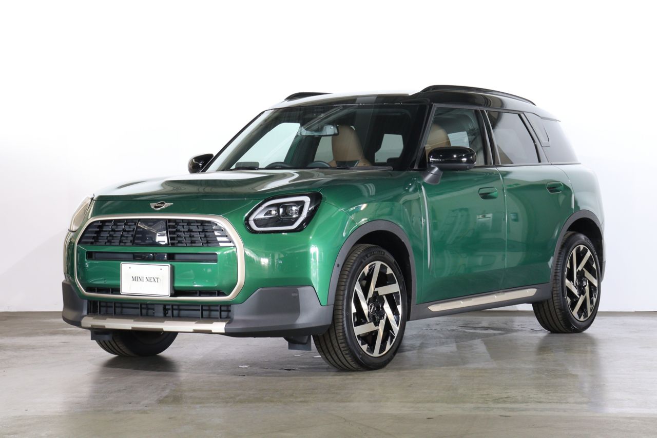 THE NEW MINI COUNTRYMAN D