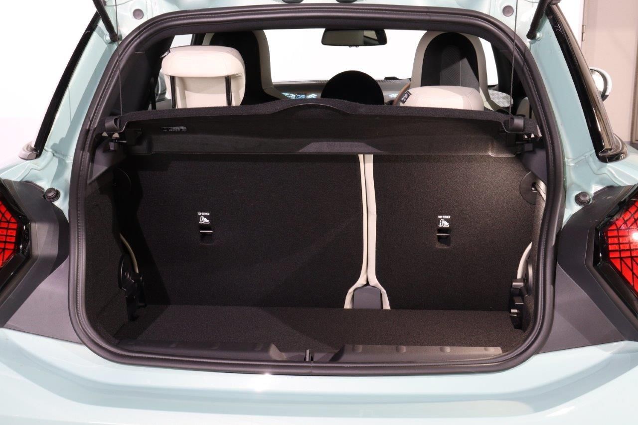 F66 MINI Cooper C 3Dr