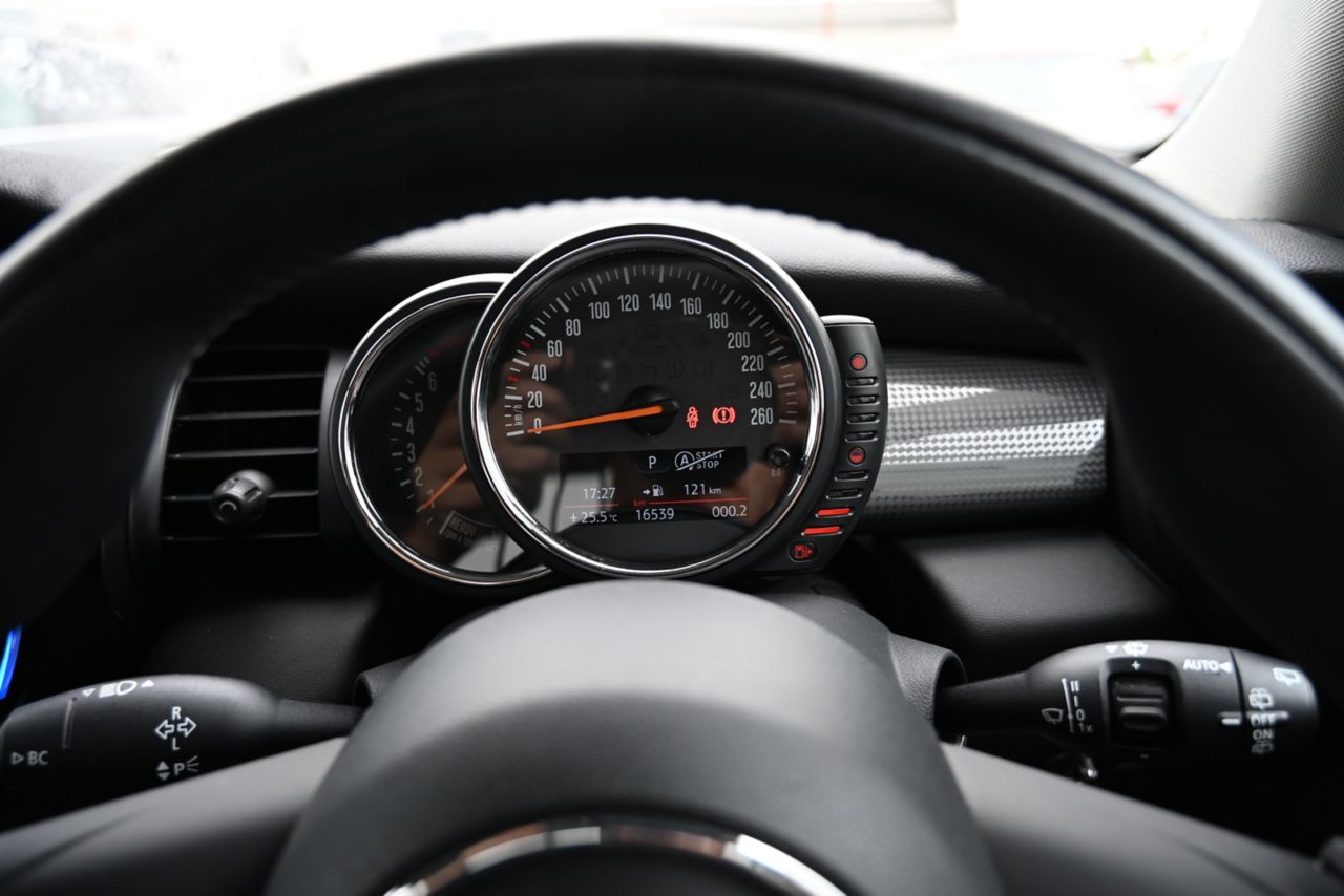 F55 COOPER