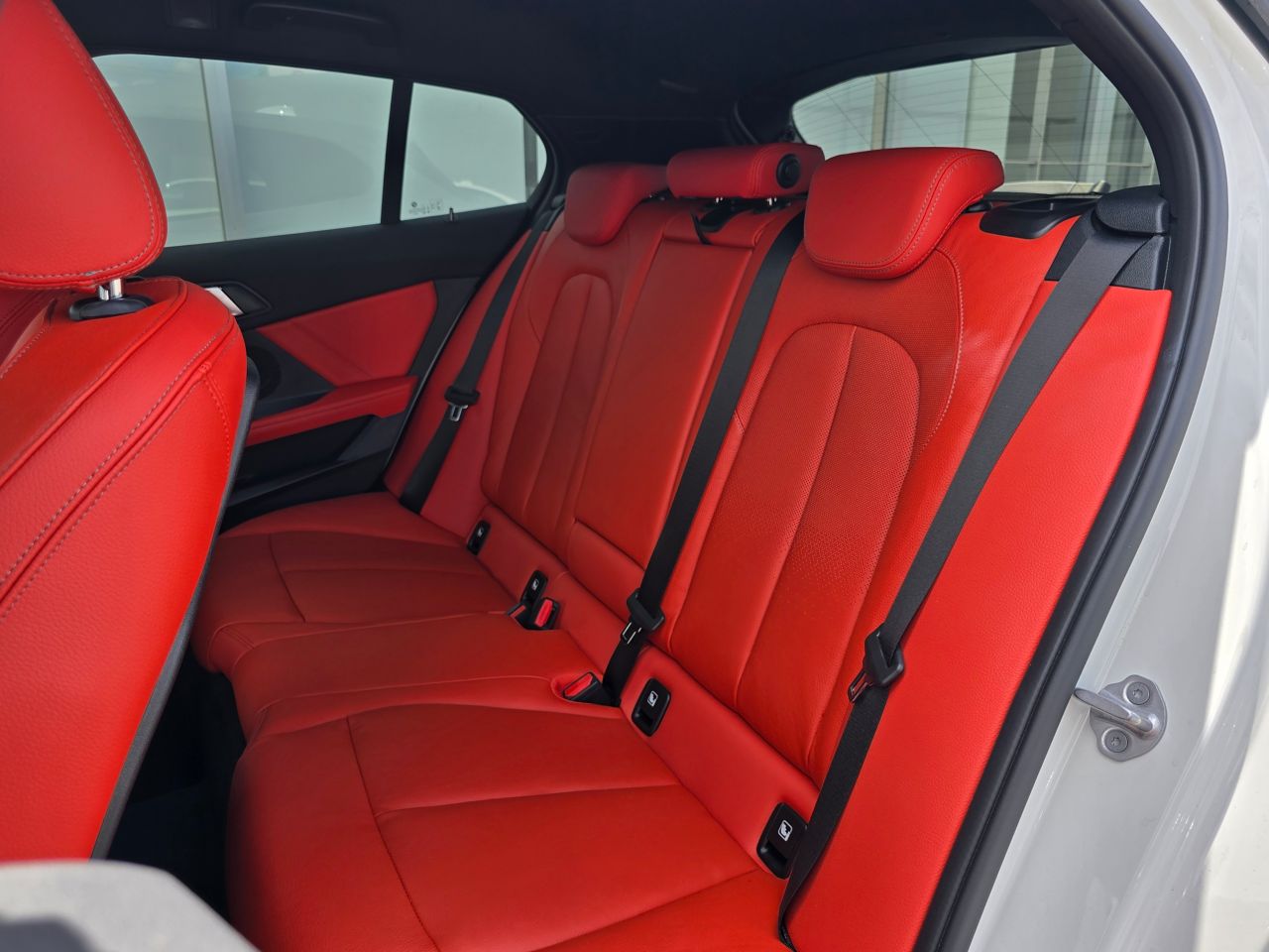F40 118d Sports Hatch 5-door B47 2.0d