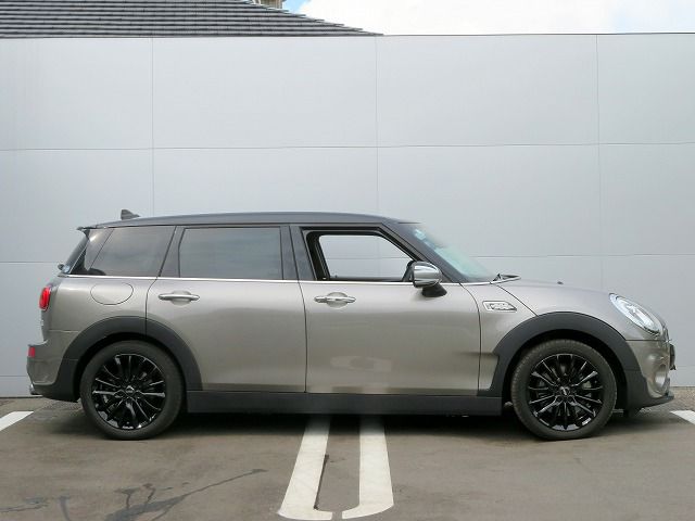 MINI COOPER S CLUBMAN