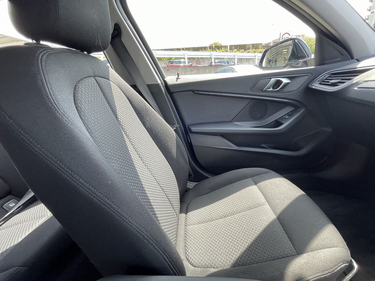 F40 118d Sports Hatch 5-door B47 2.0d
