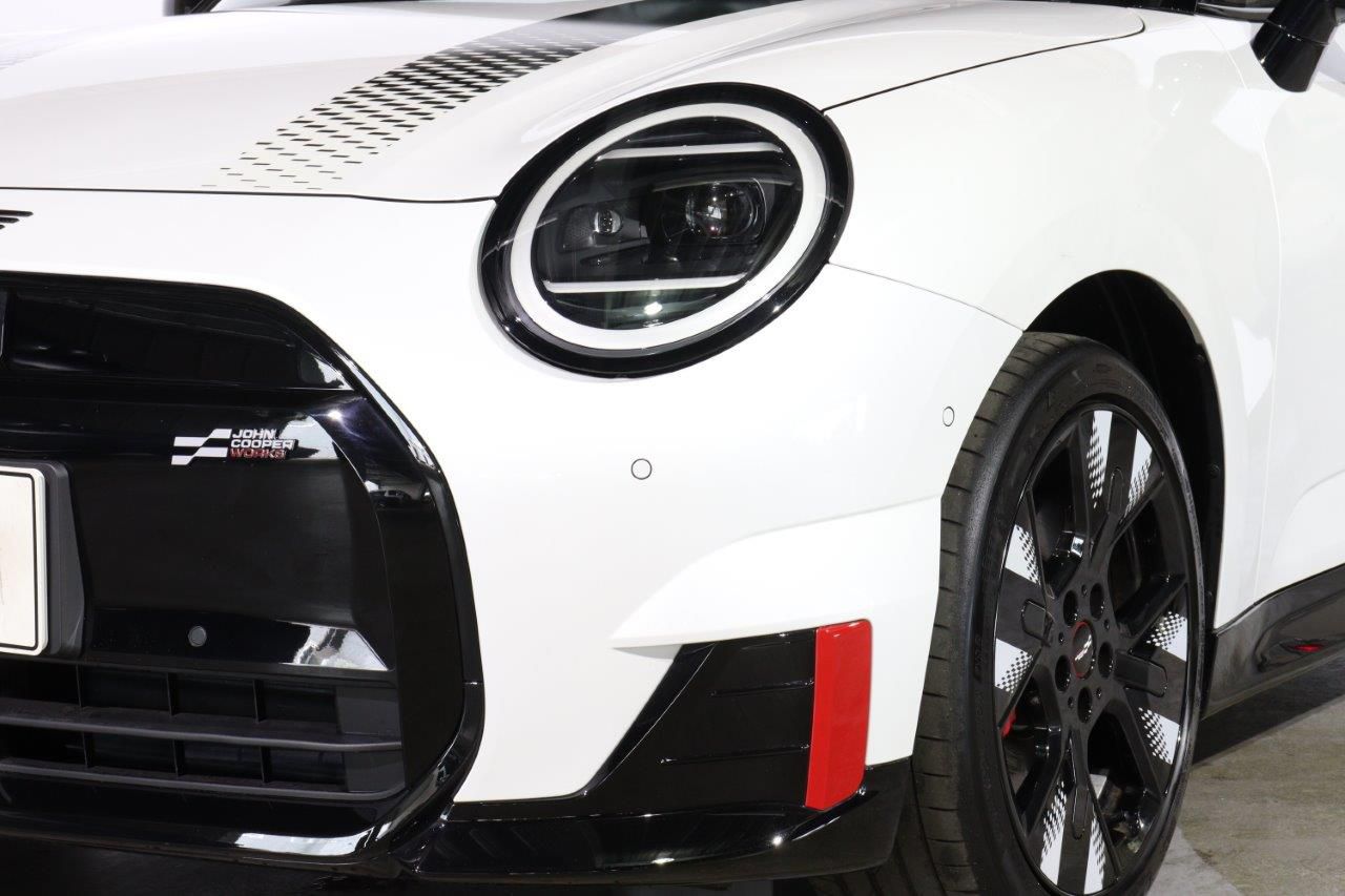 J01 MINI John Cooper Works Electric