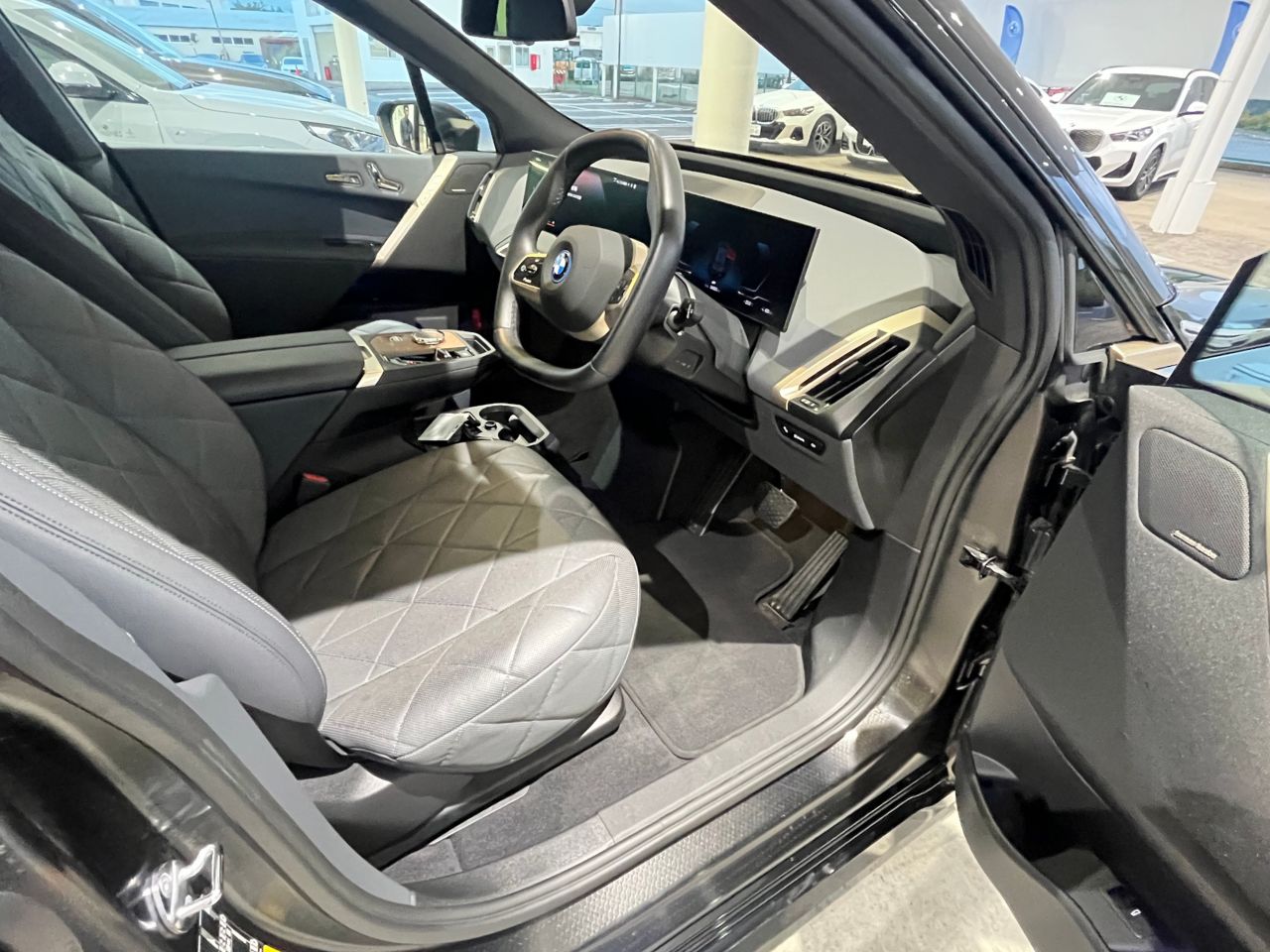 i20 iX xDrive40