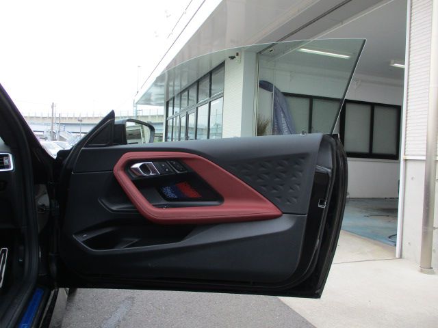 G42 220i Coupe