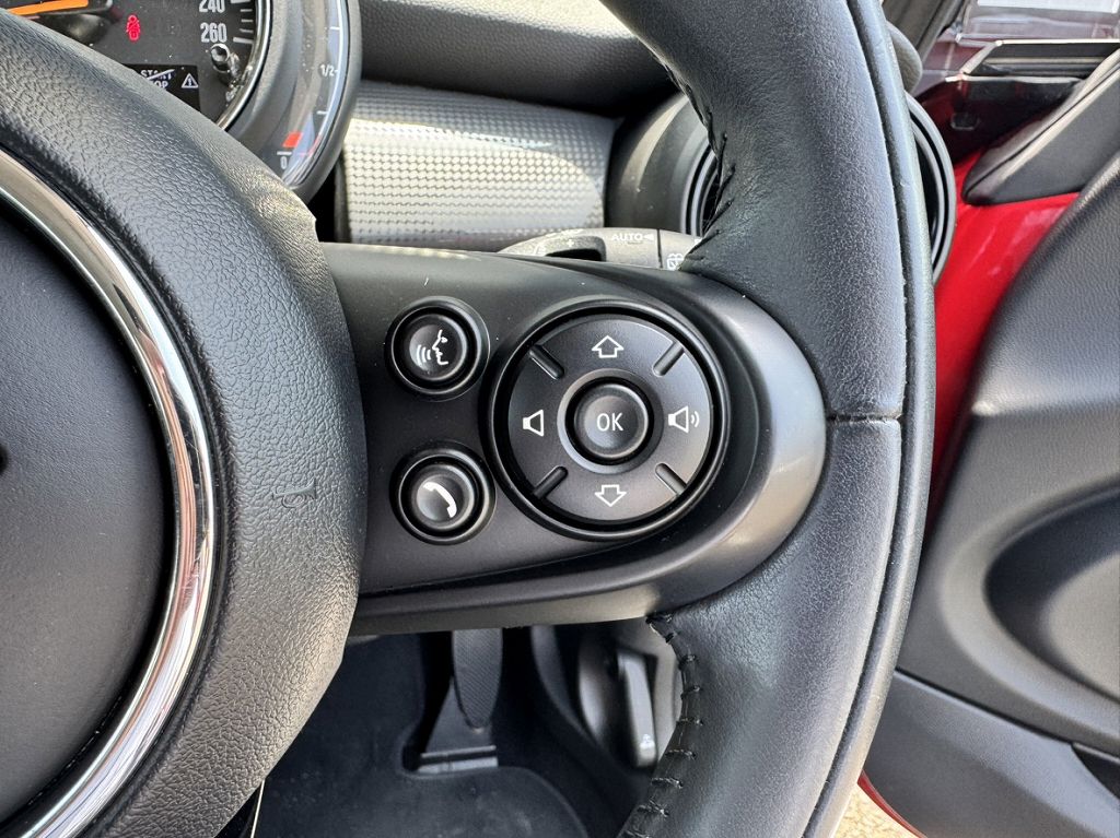 F56 COOPER D (AT)