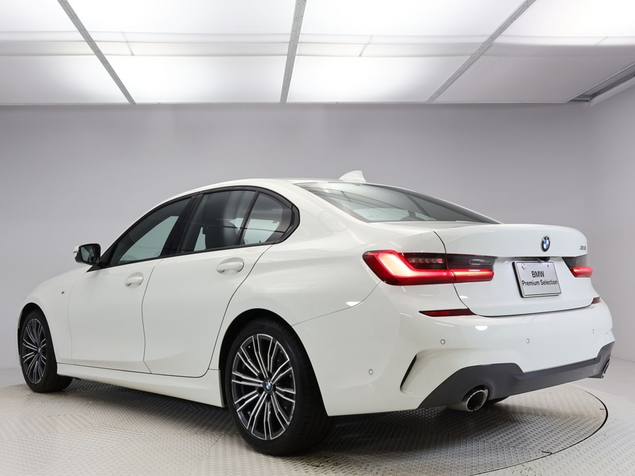318i Berline RHD