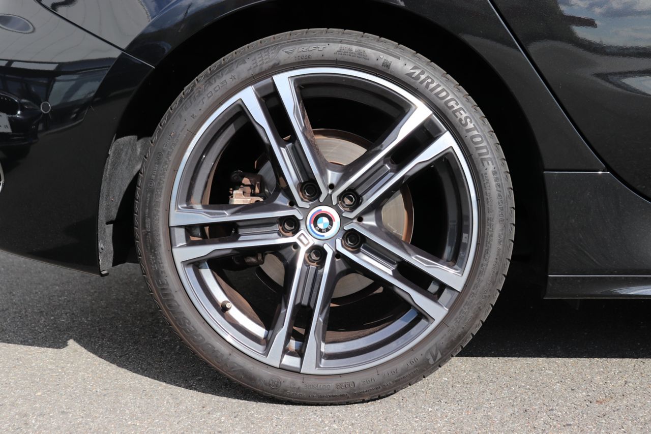 F40 118d Sports Hatch 5-door B47 2.0d