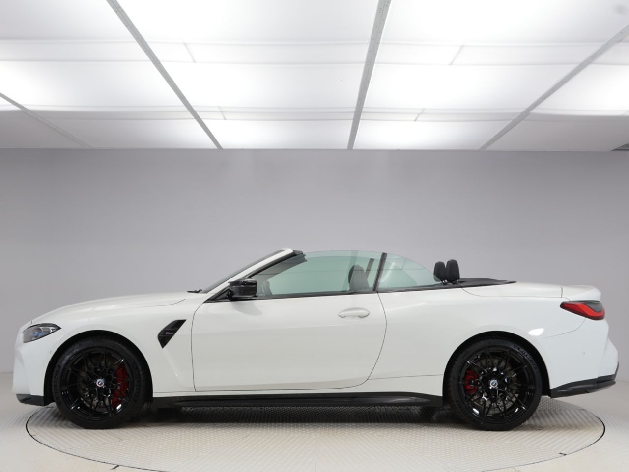 G83 M4 Competition M xDrive Competition RHD