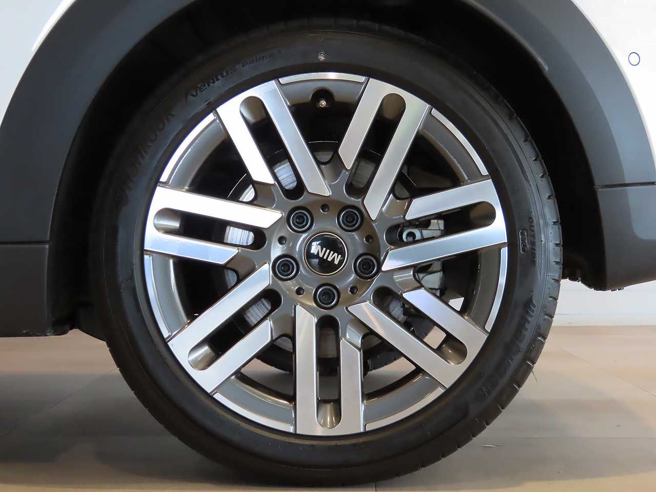 F66 MINI Cooper C 3Dr
