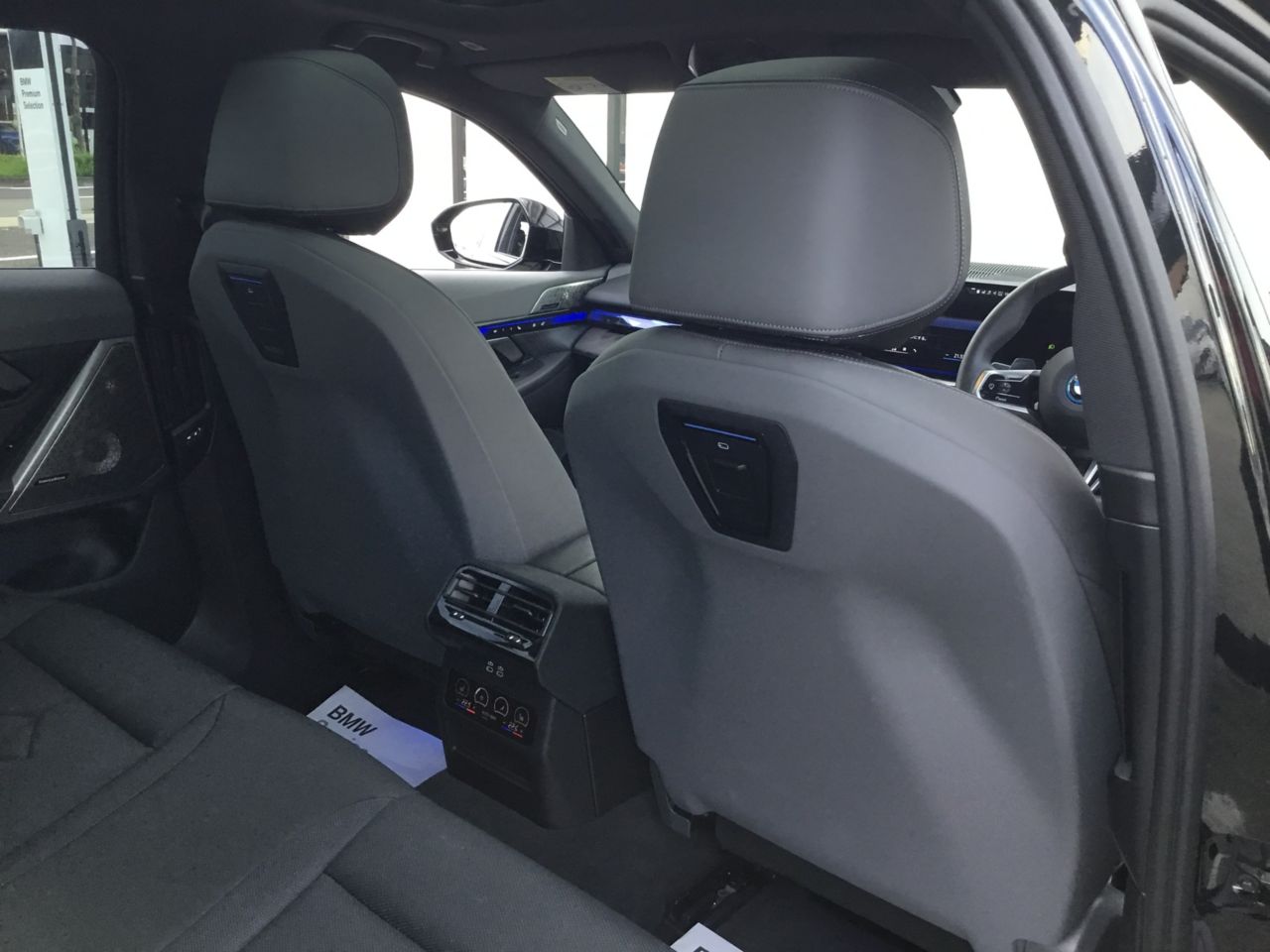 BMW i5 eDrive40 Sedan RHD
