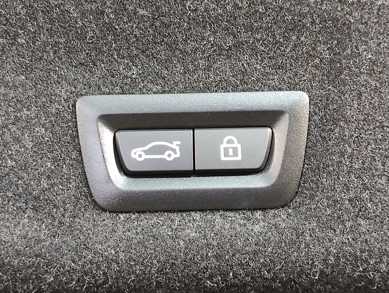 G20 320i Saloon LCI RHD MX