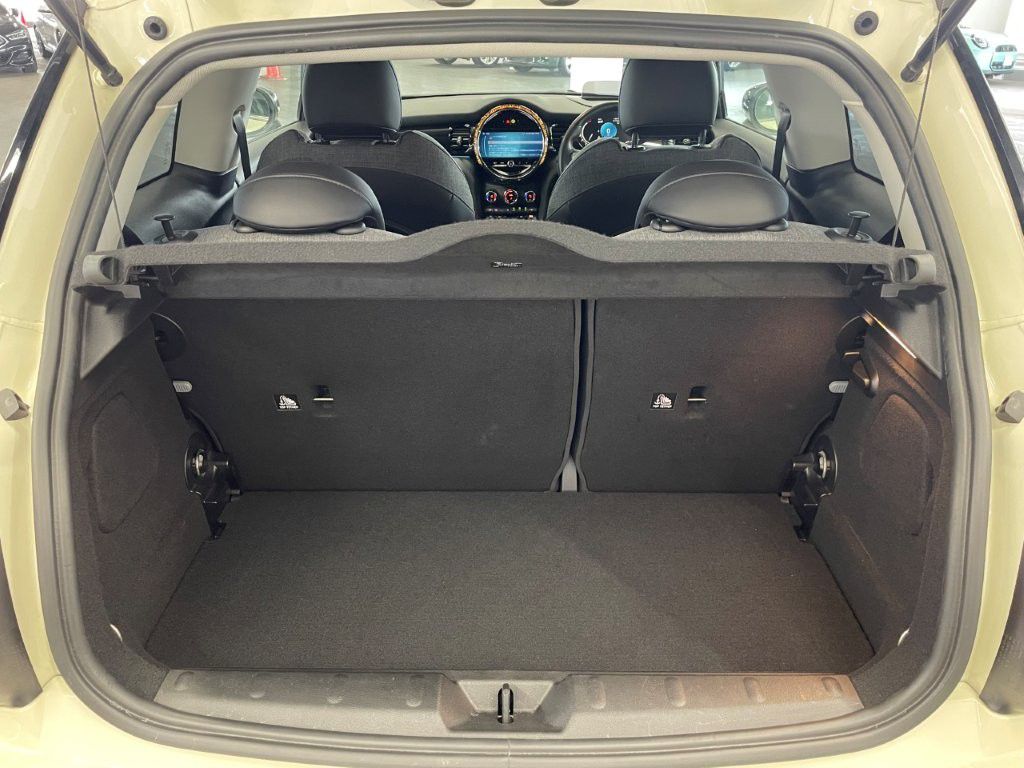 Cooper S 3 doors RHD