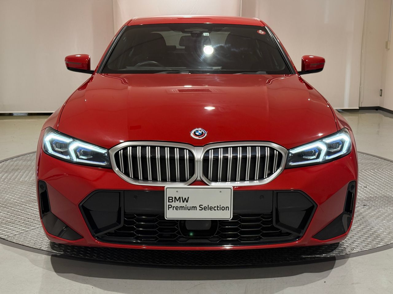 320d xDrive Berline RHD