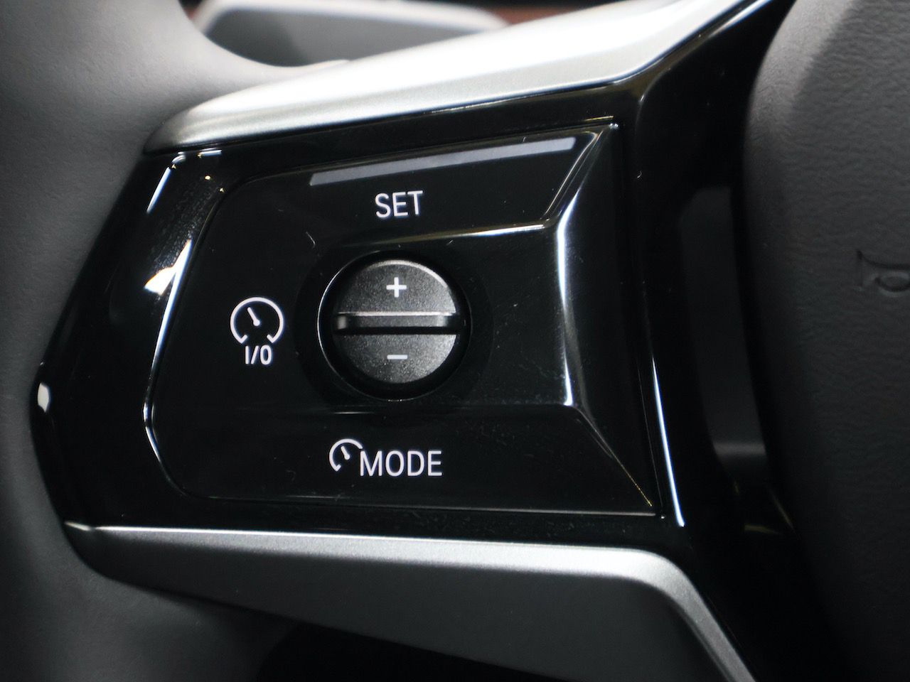 BMW i5 eDrive40 M Sport RHD