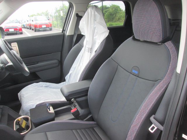 U25 MINI Countryman C