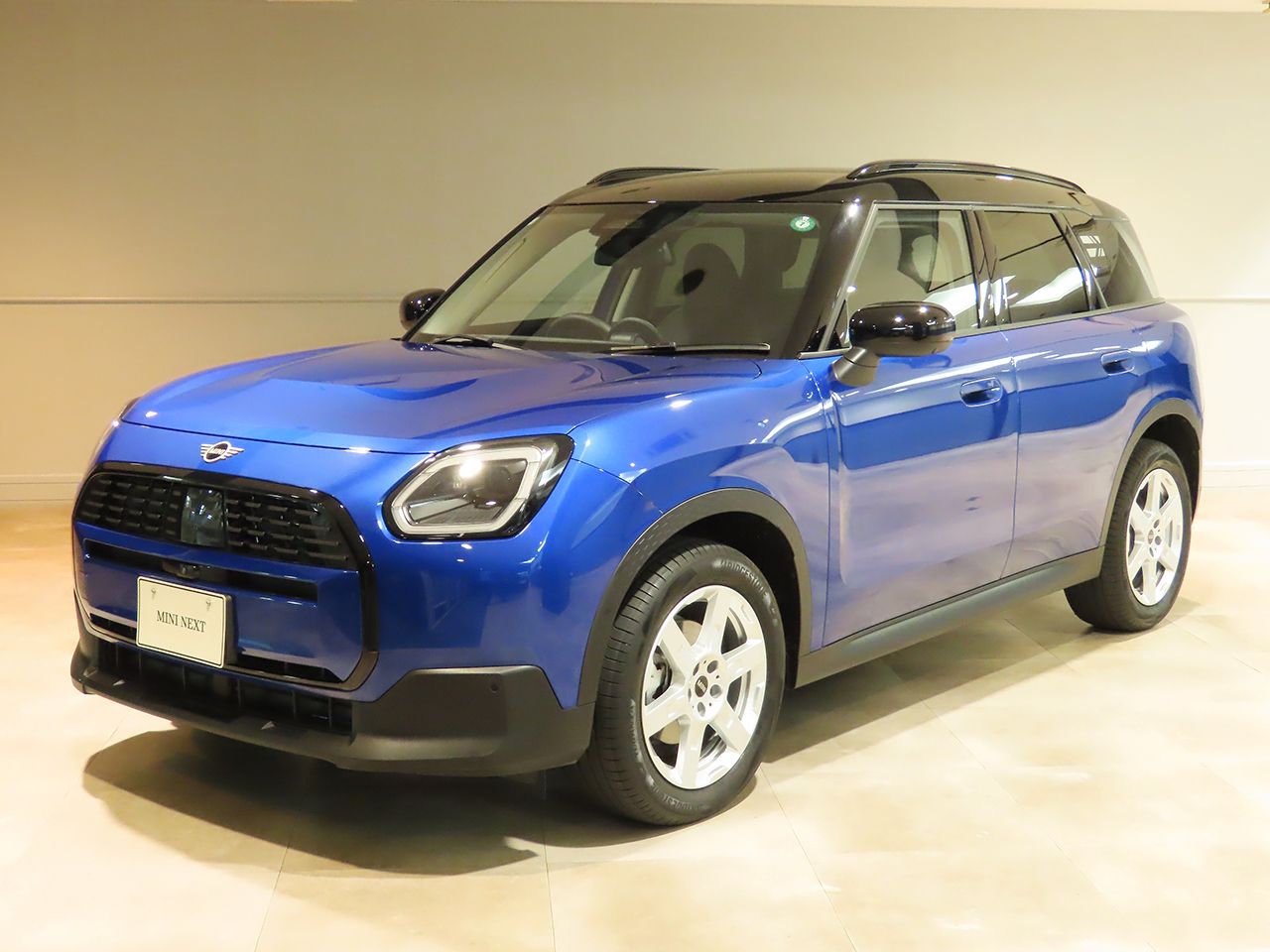 THE NEW MINI COUNTRYMAN D