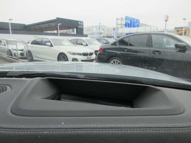 G26 i4 eDrive40 RHD