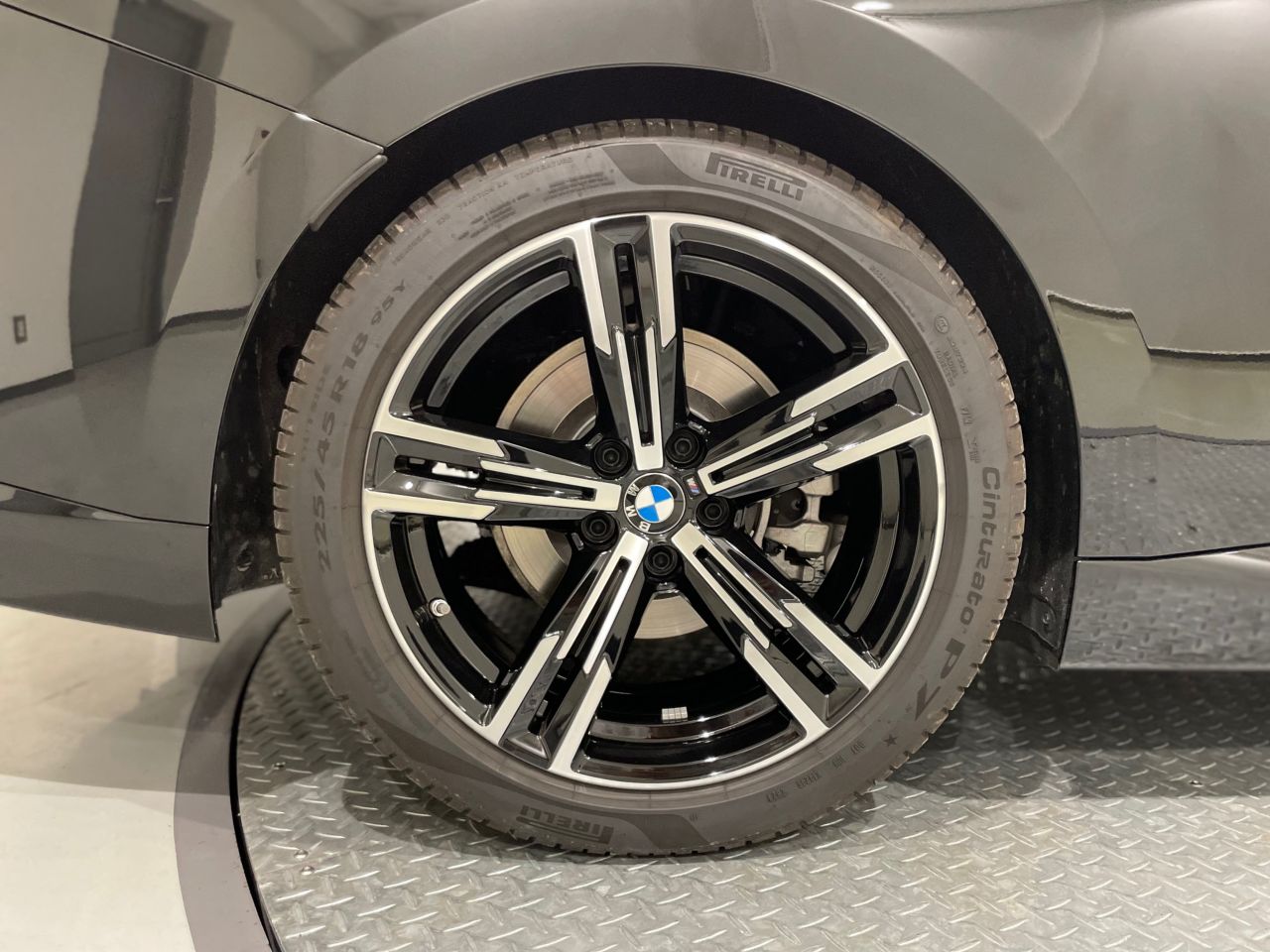 G42 220i Coupe