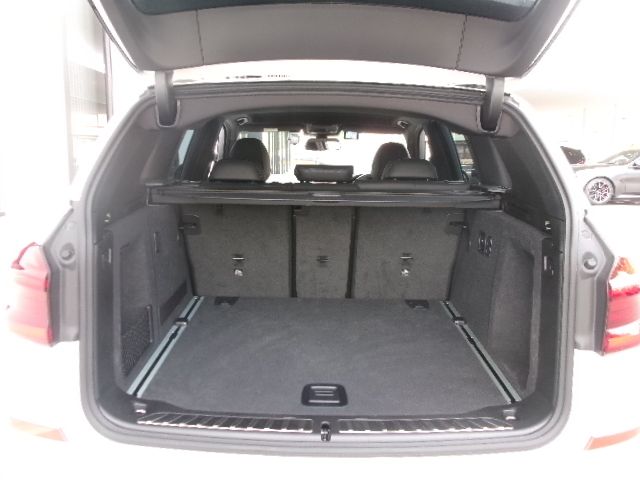 X3 xDrive20d RHD ZA