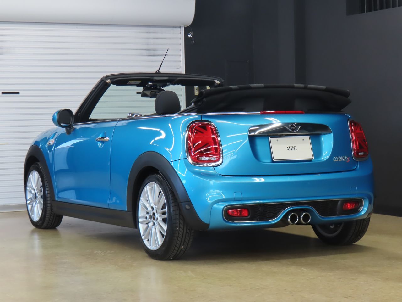 MINI CONVERTIBLE COOPER S