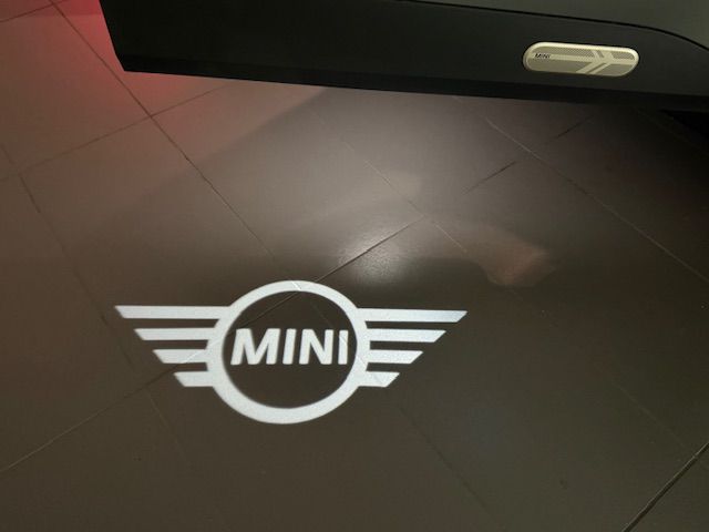 THE NEW ALL-ELECTRIC MINI ACEMAN E