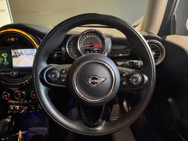 F56 COOPER S D(AT)