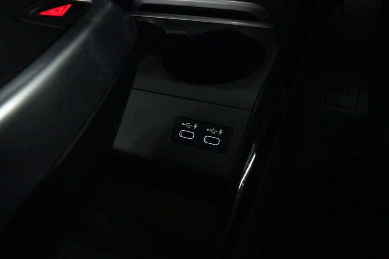 U06 218d Active Tourer B47 2.0d