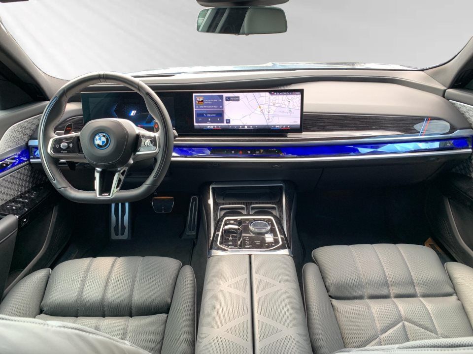 BMW 760