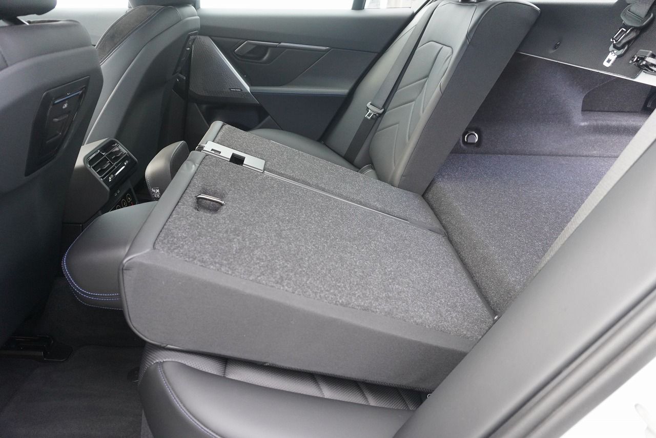 BMW i5 M60 xDrive Sedan RHD