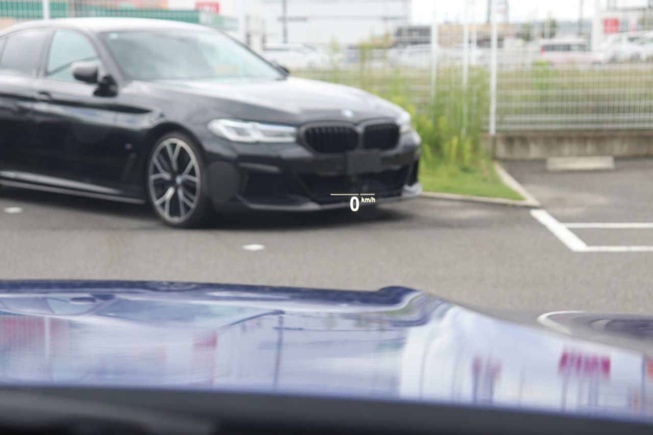 320i Sedan RHD