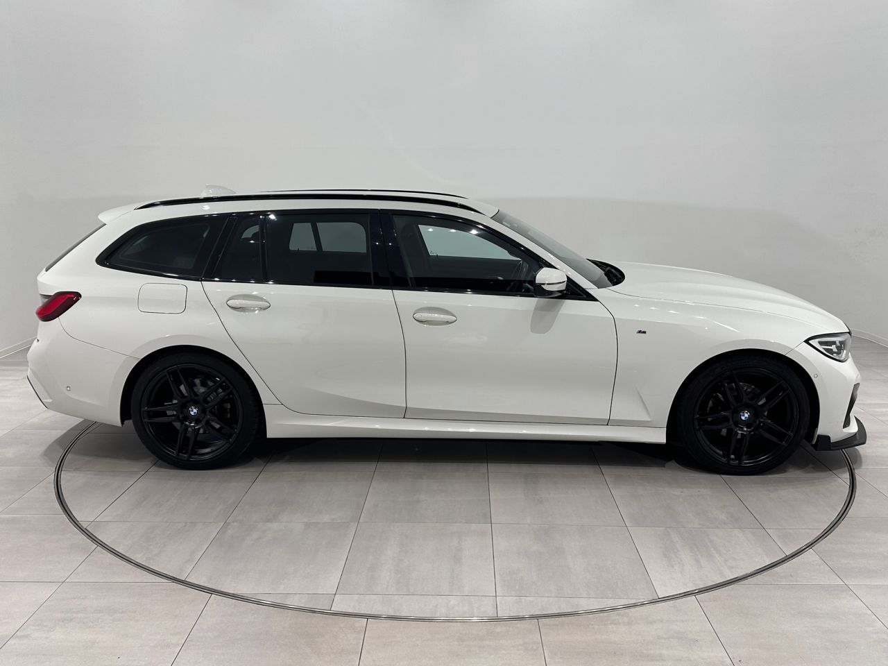 G21 320d xDrive Touring RHD