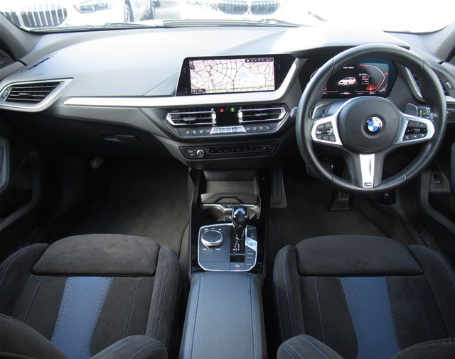F40 M135i xDrive Sports Hatch 5-door B48 2.0i