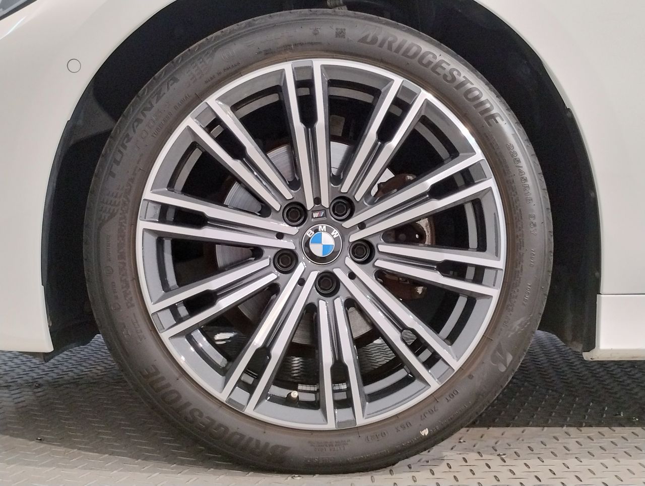 G20 320i Saloon RHD MX