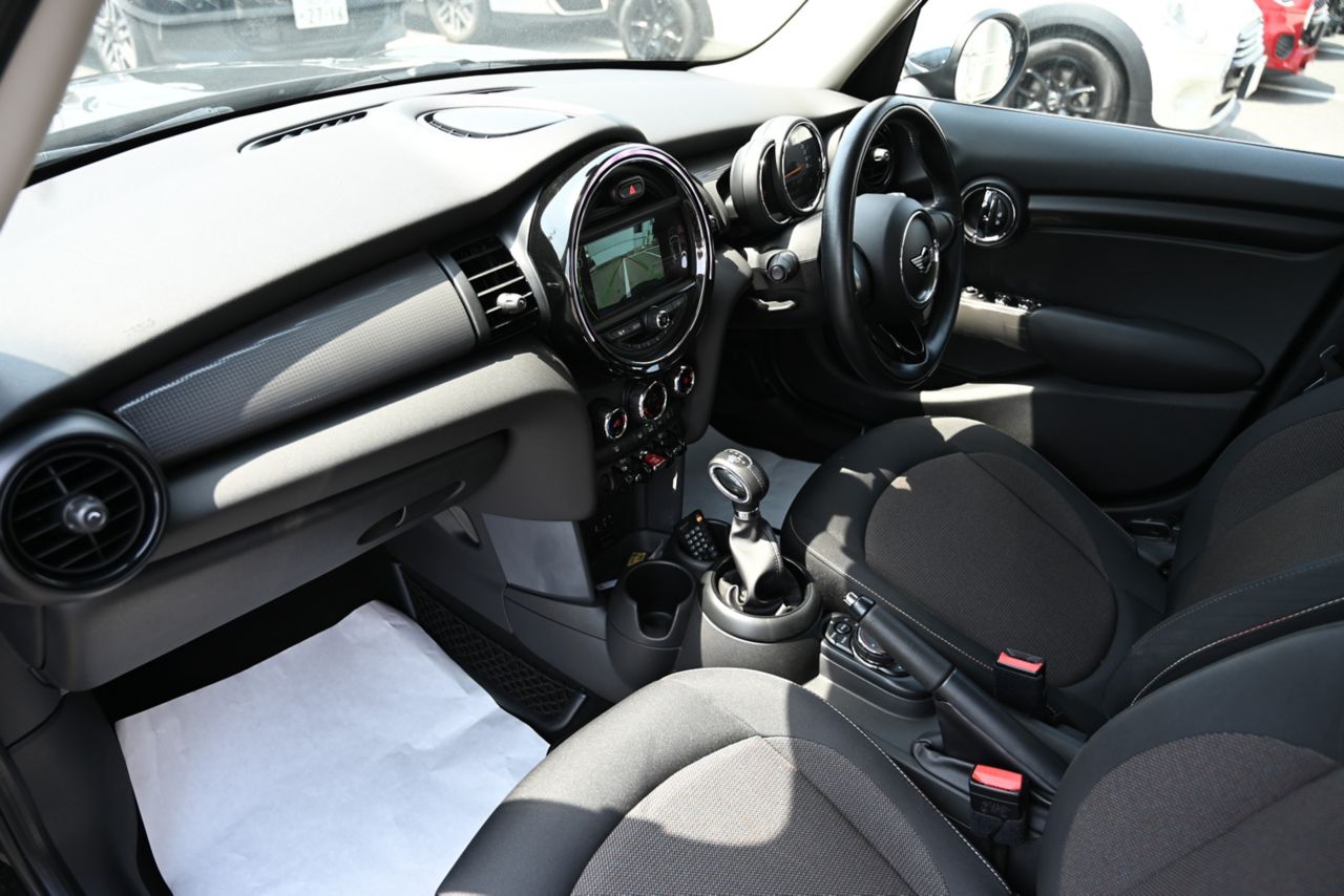 F55 COOPER